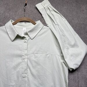 Lululemon Women's Green Relaxed Fit‎ Button Up Collared Long Sleeve Top 8